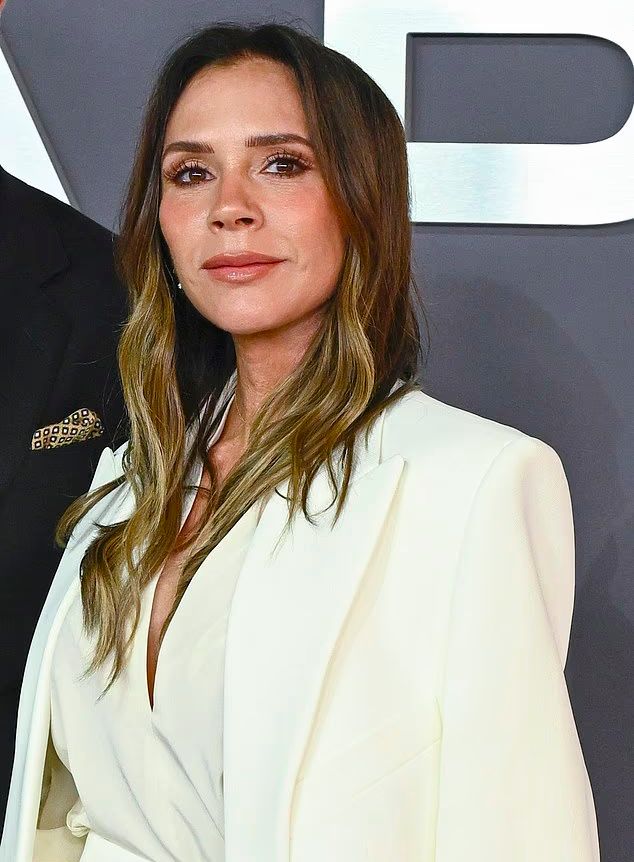 Секреты красоты Виктории Бекхэм: как в 50 выглядеть лучше, чем в 20