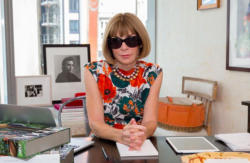 Не только Prada: бывшие ассистентки Анны Винтур раскрыли реальные правила работы в Vogue