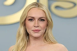 Появление Линдси Лохан на мероприятии Disney Upfront 2026 во вторник привело ее поклонников в восторг из-за ее моложавого вида