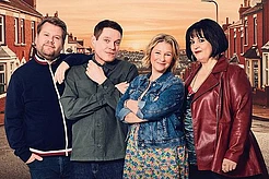 Звезды сериала «Гэвин и Стейси» Мэтью Хорн и Джоанна Пейдж устроили «семейное воссоединение» в честь 19-летия культового комедийного шоу