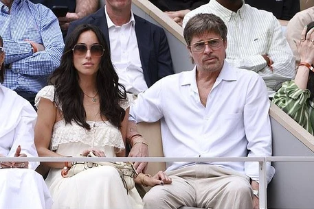Дочь Анджелины Джоли Захара предпринимает юридические действия по отказу от фамилии Питт
