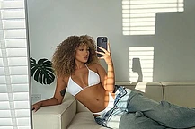 Бывшие участницы America’s Next Top Model обвиняют Тайру Бэнкс в лицемерии после её иска к Netflix