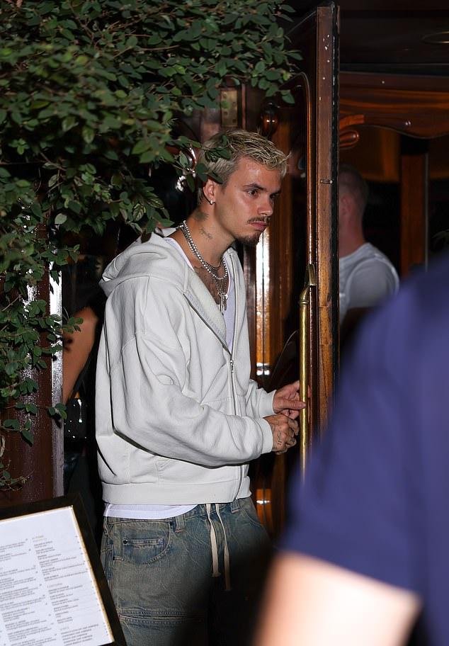 [img-192212]