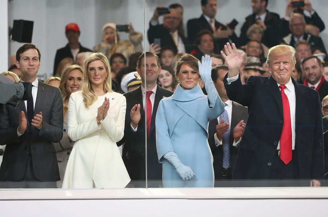 Карли Клосс подтверждает свою приверженность Демократической партии