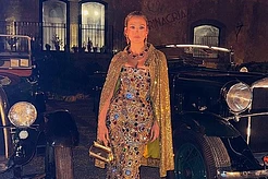 Незамужняя Дженнифер Лопес произвела фурор серией откровенных селфи на Сицилии