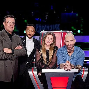 Кэрсон Дэйли, бессменный ведущий и продюсер шоу NBC The Voice, будет заменён в 31-м сезоне, посвящённом звёздам, который уже находится в производстве