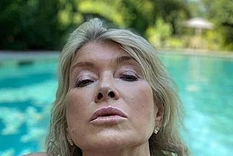 Марта Стюарт откровенно рассказала о косметических процедурах, которые помогают ей сохранять молодость в 85 лет