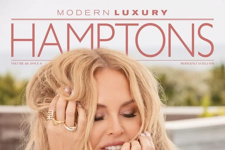 Рэйчел Зоуи выбрала культовый образ для обложки журнала Hamptons
