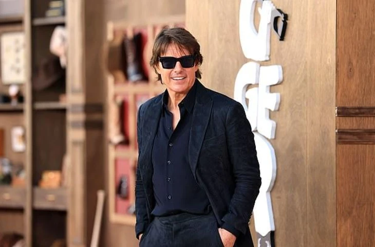 Tom Cruisewas every inch the Hollywood leading man as he arrived to the star-studded Los Angeles premiere of his new film Digger on Monday