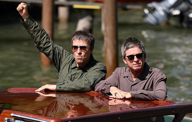Oasis: Don’t Look Back In Anger