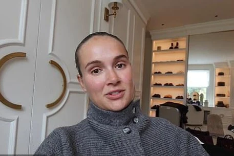 Молли-Мэй Хейг сообщила, что её дочь Бамби теперь пошла в подготовительную школу после разногласий со своим женихом Томми Фьюри по поводу традиций травеллеров, касающихся образования