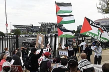 Концерт Эда Ширана в Филадельфии был омрачен протестами