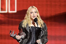 «Люди были обеспокоены»: странное поведение Мадонны за кулисами MTV VMA 2026 вызвало тревогу у коллег