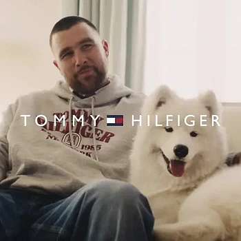Собака Тейлор Свифт и Трэвиса Келси снялась в рекламе Tommy Hilfiger