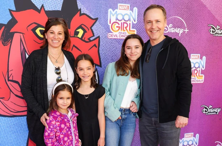Старшая дочь Чеда Лоу, Мейбл, высказалась о смерти своей сестры Фионы