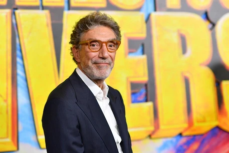 Чак Лорри заявил, что его опасения по поводу участия Анны Фэрис в сериале «Мама» оказались «верными», когда она покинула шоу по «загадочным причинам»